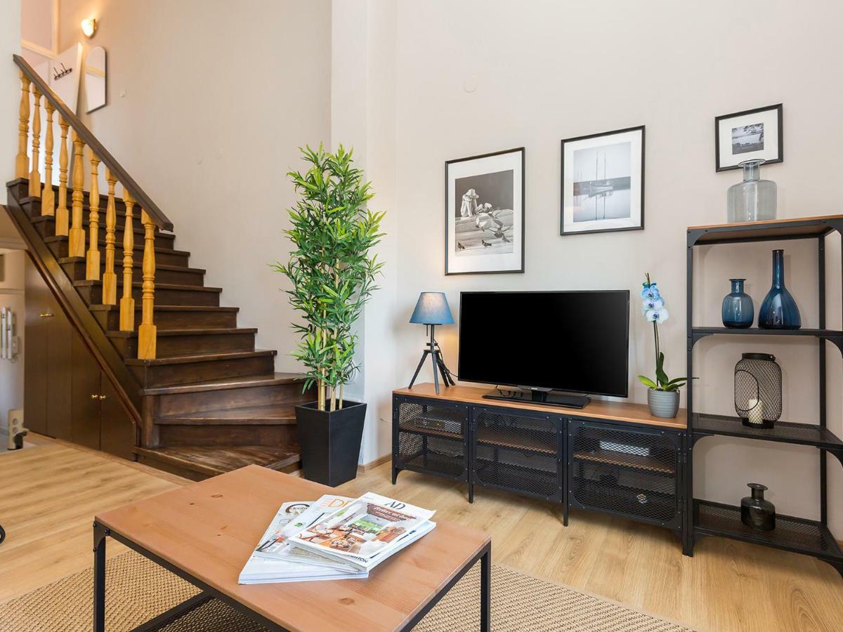 New City Center Design Apartment Пореч Экстерьер фото